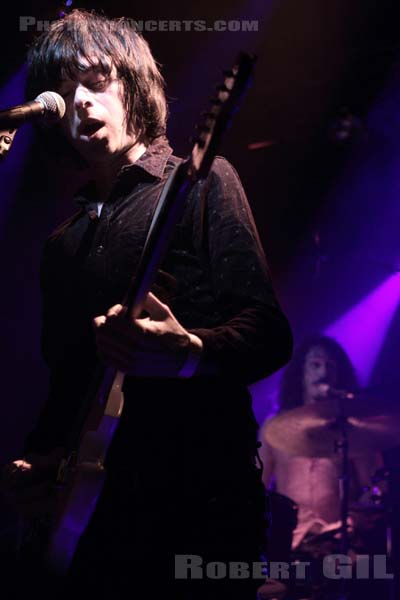 LITTLE BARRIE - 2011-11-18 - PARIS - La Fleche d'Or - 